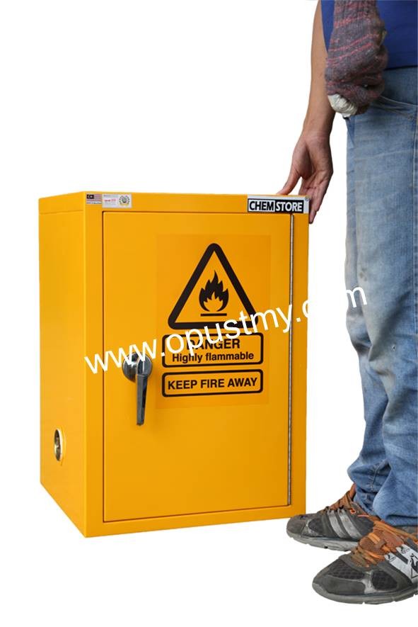 CHEMSTORE Flammable Liquid Storage CS304 (4 Gallons) OpusT